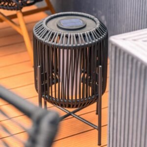 Helsinkio saulės lempa su LED