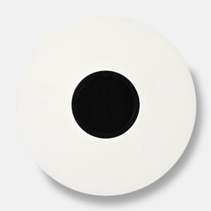 Sodo kavos staliukas su saulės energija maitinamu apšvietimu „Tongo M“ 71x71x42 cm, gamintojas „Miloo Home“.