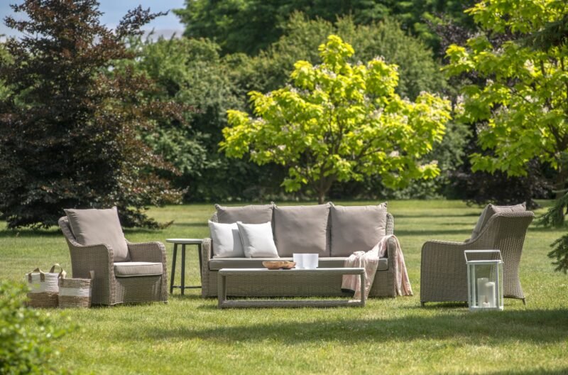 Kavos staliukas Grace 135x58x40cm