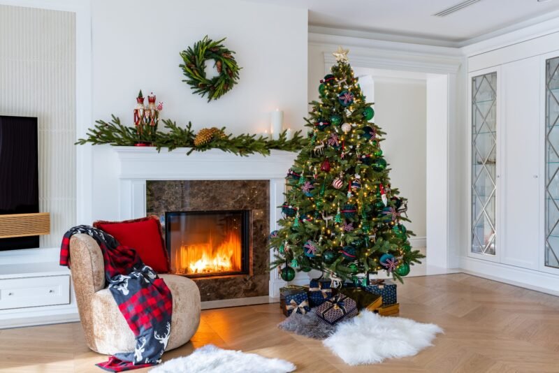 Green spruce Christmas tree PE 220cm