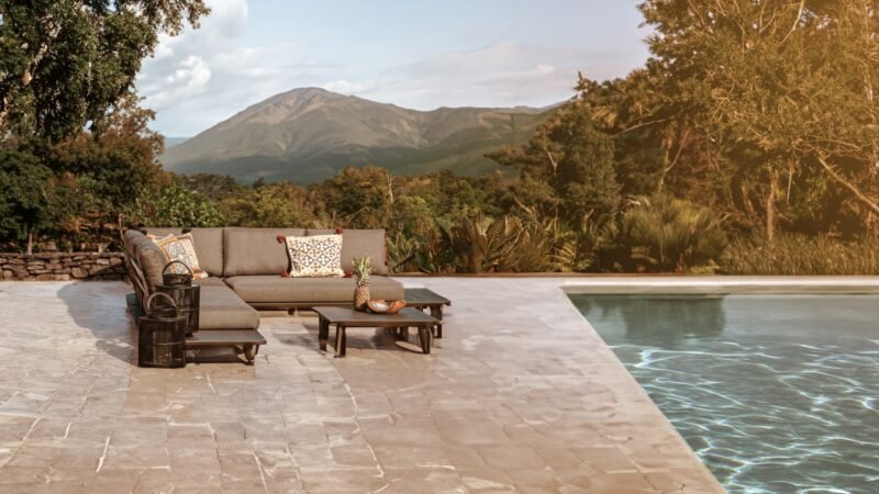 Sodo sofa 2 vietų Bart 195x82x63cm