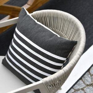 Double-sided cushion Iluma 45x45 cm