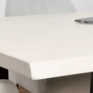 Vigo stalo komplektas su pilkomis Quadrato kėdėmis