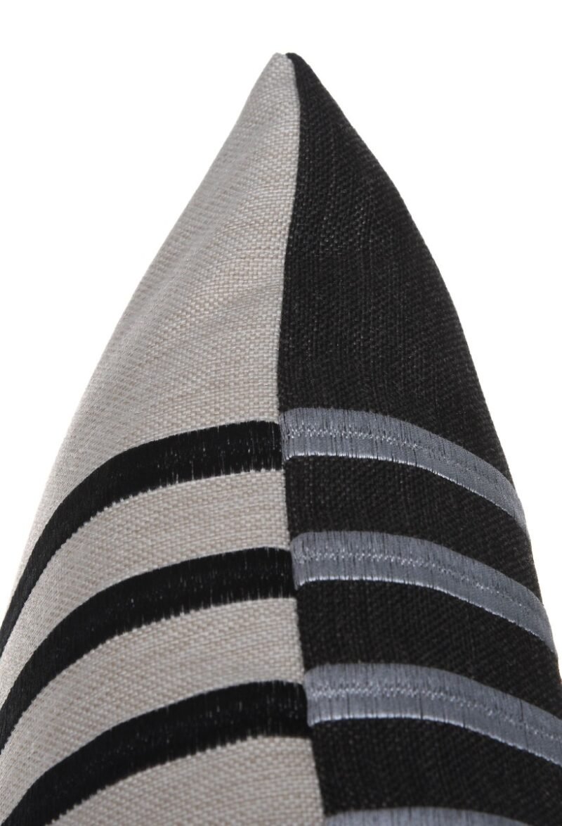 Double-sided cushion Iluma 45x45 cm