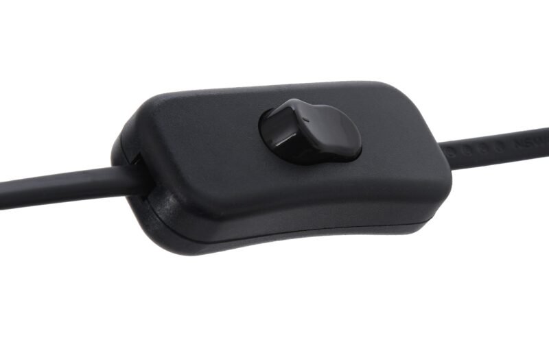 Bel-Air stalo lempos pagrindo matmenys yra 25x25x66 cm.