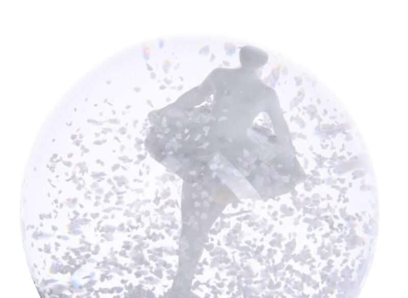 Snowball Ballerina 5x5x7 cm