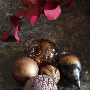 Brown shaded bauble 10 cm