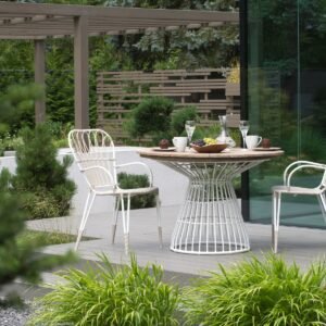 Ivy valgomojo stalas, matmenys apytikriai 110x74 cm