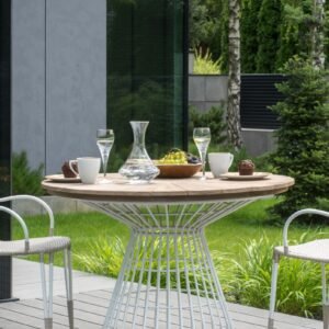 Ivy valgomojo stalas, matmenys apytikriai 110x74 cm