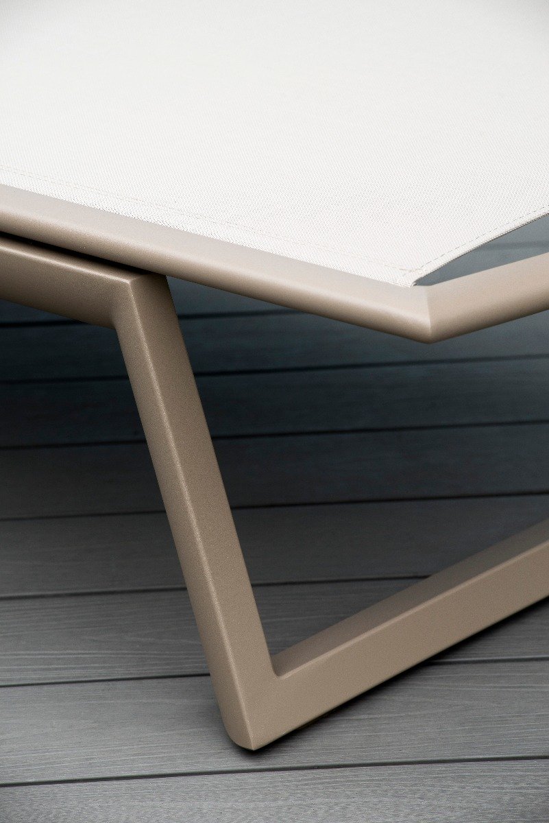 Andalucia rudos spalvos sodo gultas 202x65x33 cm, gamintojas Miloo Home